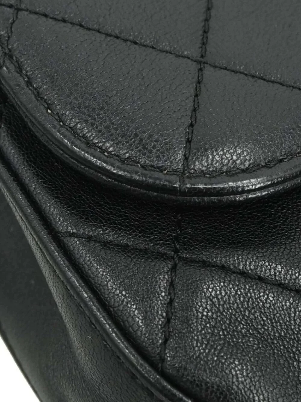 Chanel Black Lambskin 19 Waist Bum Bag 168567
